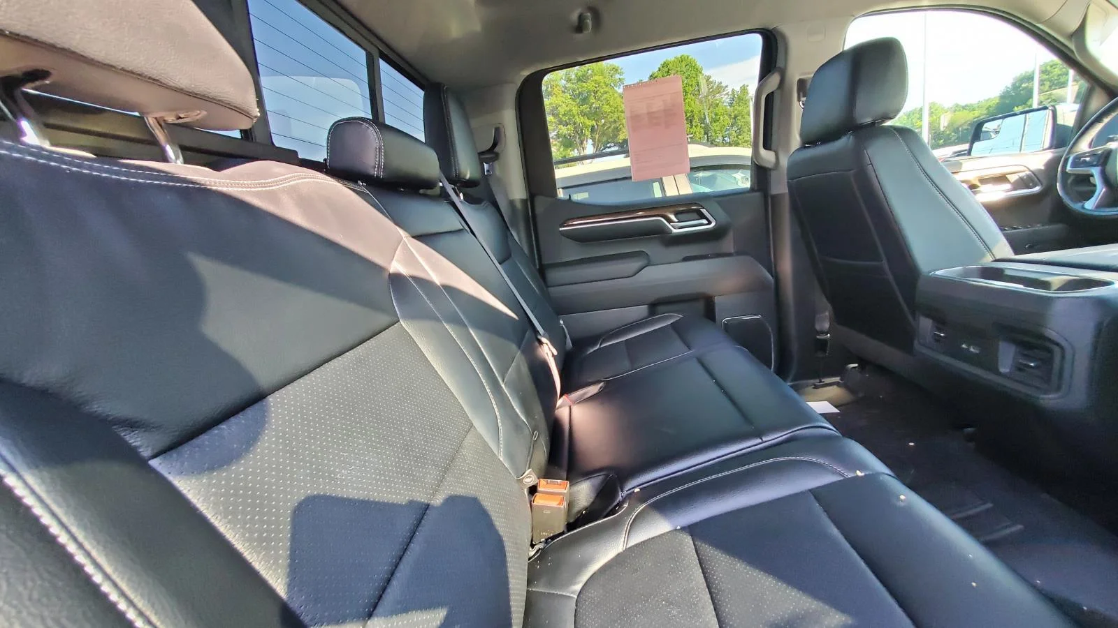 Used 2022 Black Chevrolet LT image 6