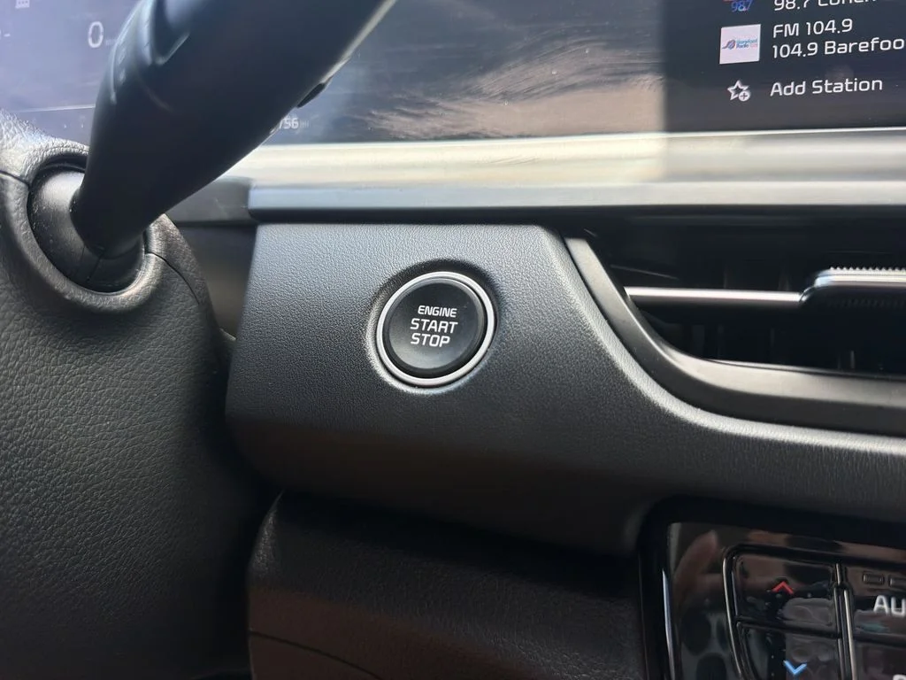 Used 2024 Blue Kia SX image 23