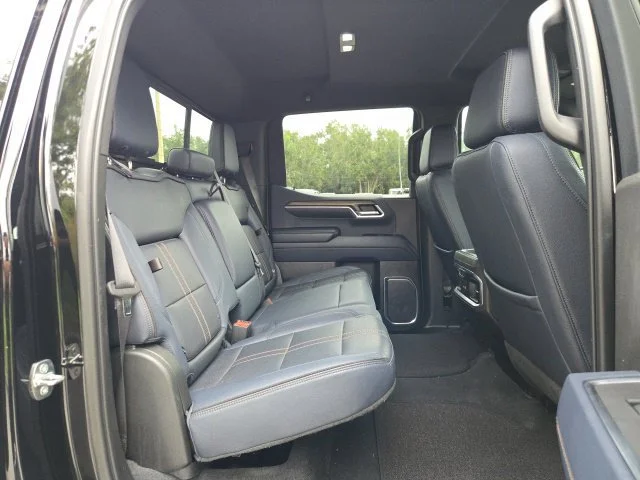 Used 2022 Black Chevrolet High Country image 12
