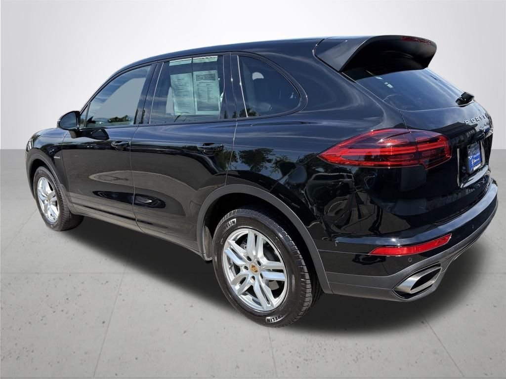 Used 2015 Black Porsche Diesel image 9