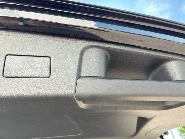 New 2026 Deep Black Volkswagen 2.0T SE image 5