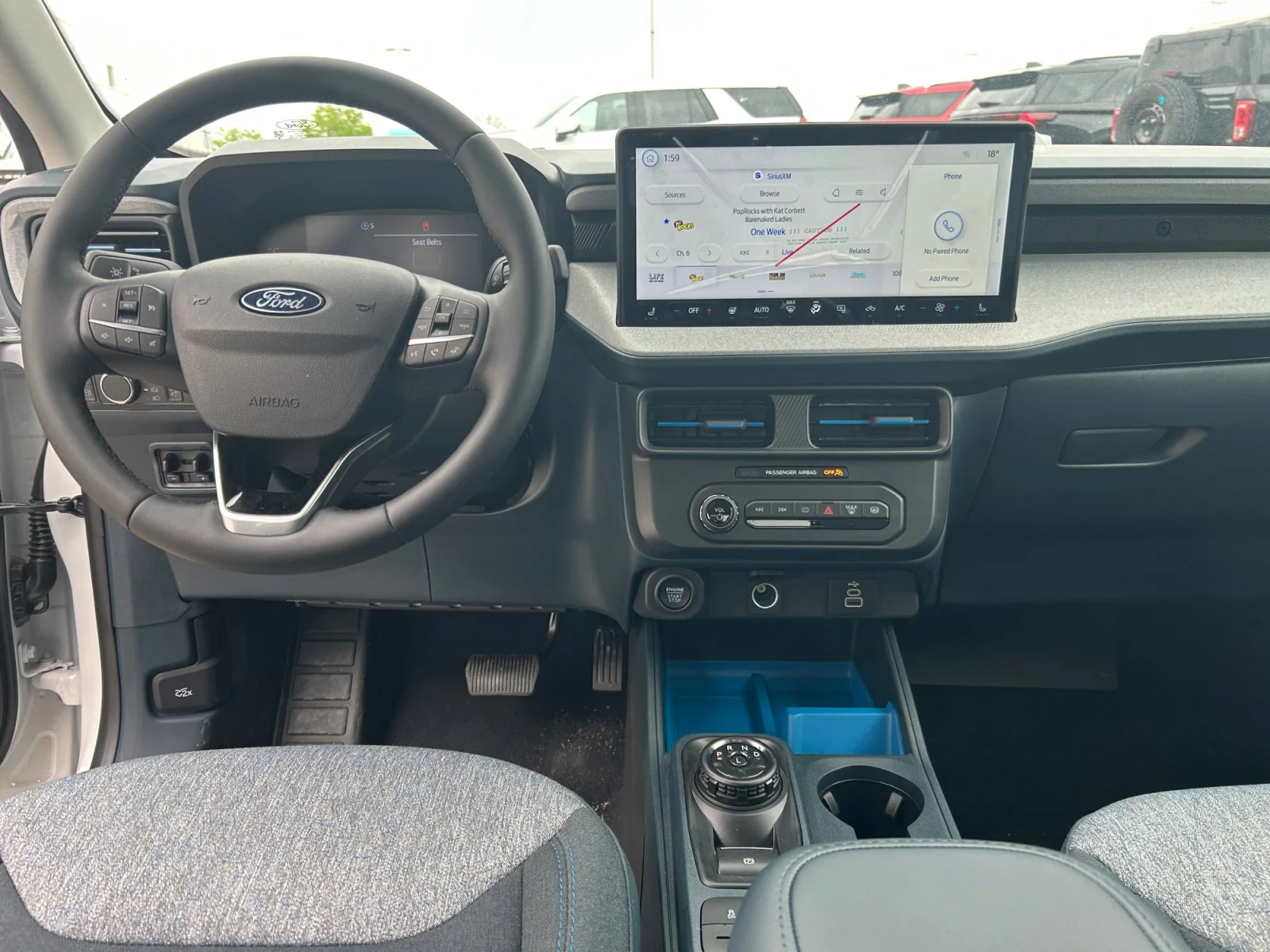 New 2026 Oxford White Ford XLT image 19