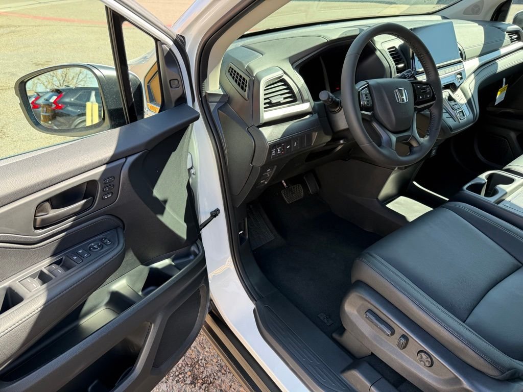 2026 Honda Odyssey EX-L - Photo 12