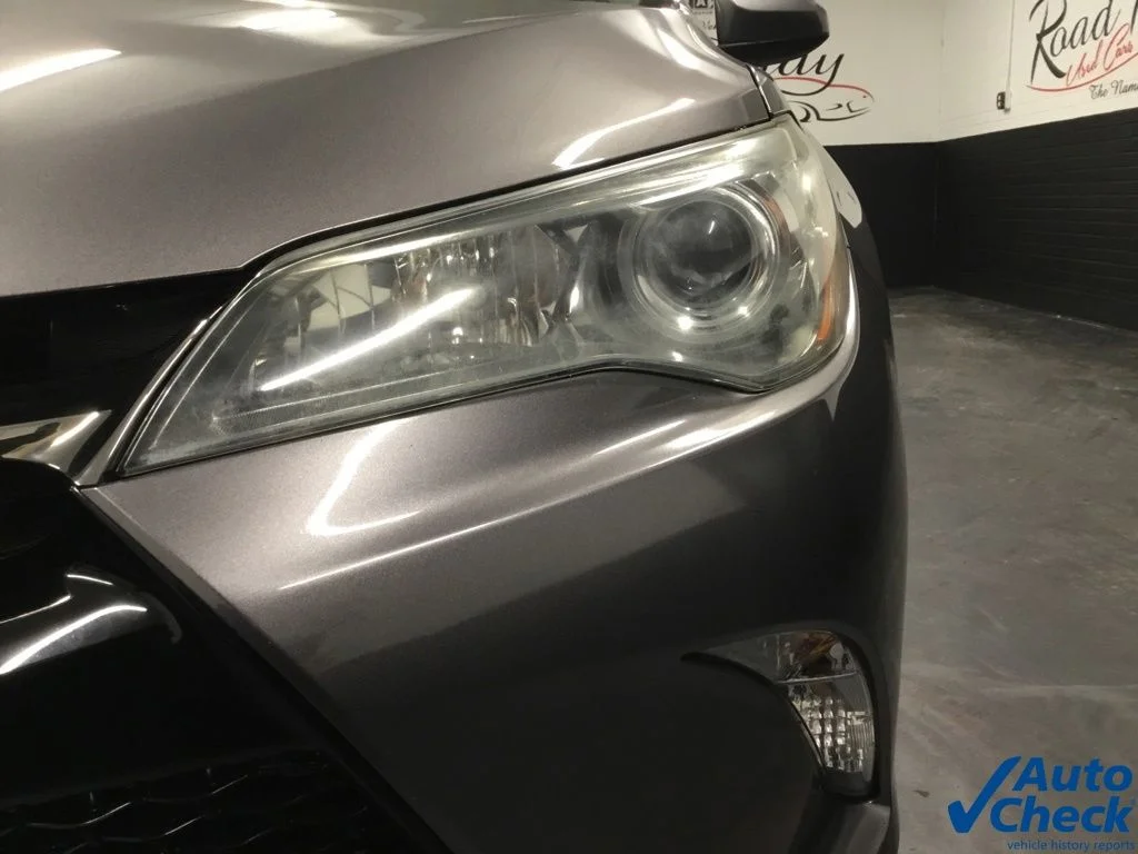 Used 2017 Gray Toyota SE image 17
