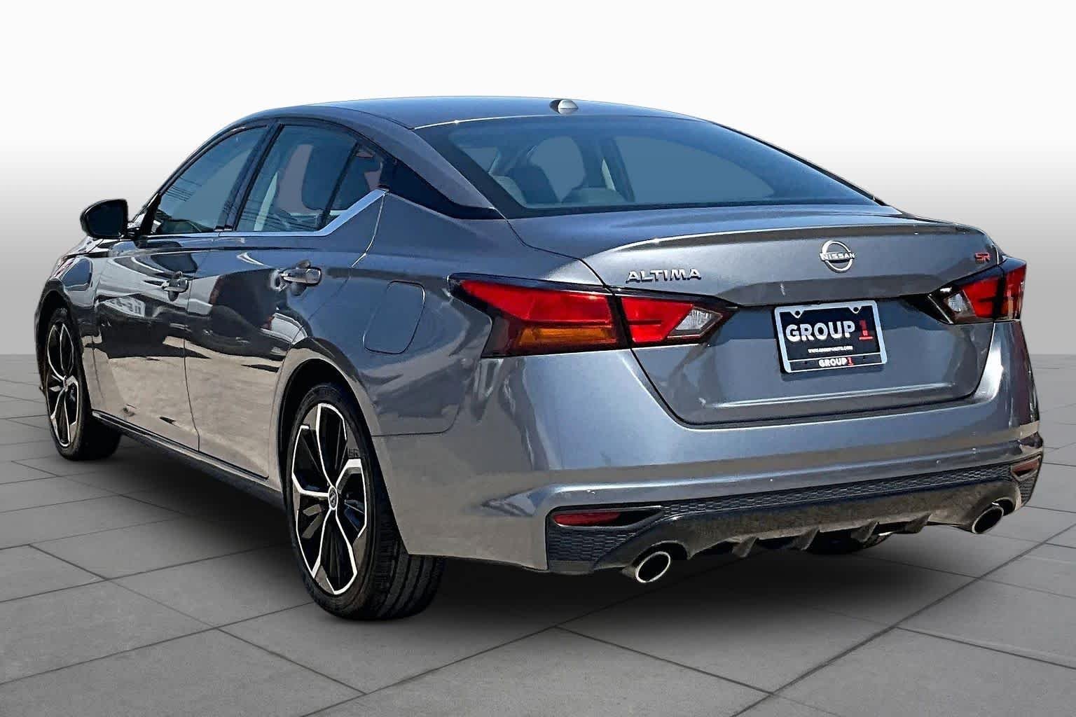 Used 2024 Gun Metallic Nissan 2.5 SR image 12