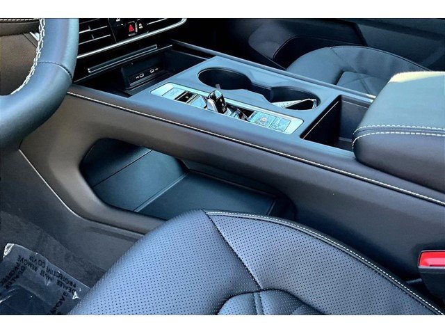 New 2026 Deep Black Pearl Volkswagen 2.0T SE image 19