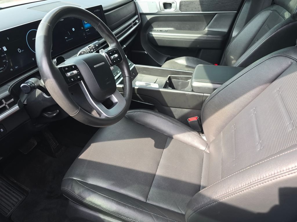 Used 2024 White Hyundai Limited image 18