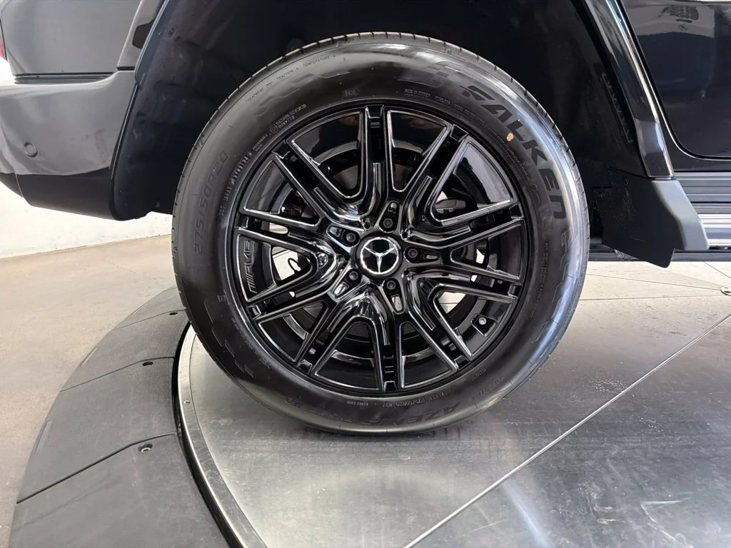 New 2027 Black Mercedes-Benz G 580 image 9