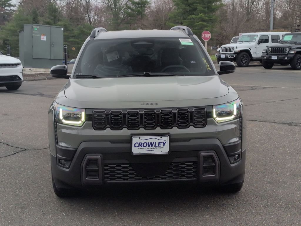 New 2026 Sting-Gray Clear-Coat Exterior Paint Jeep Limited image 7