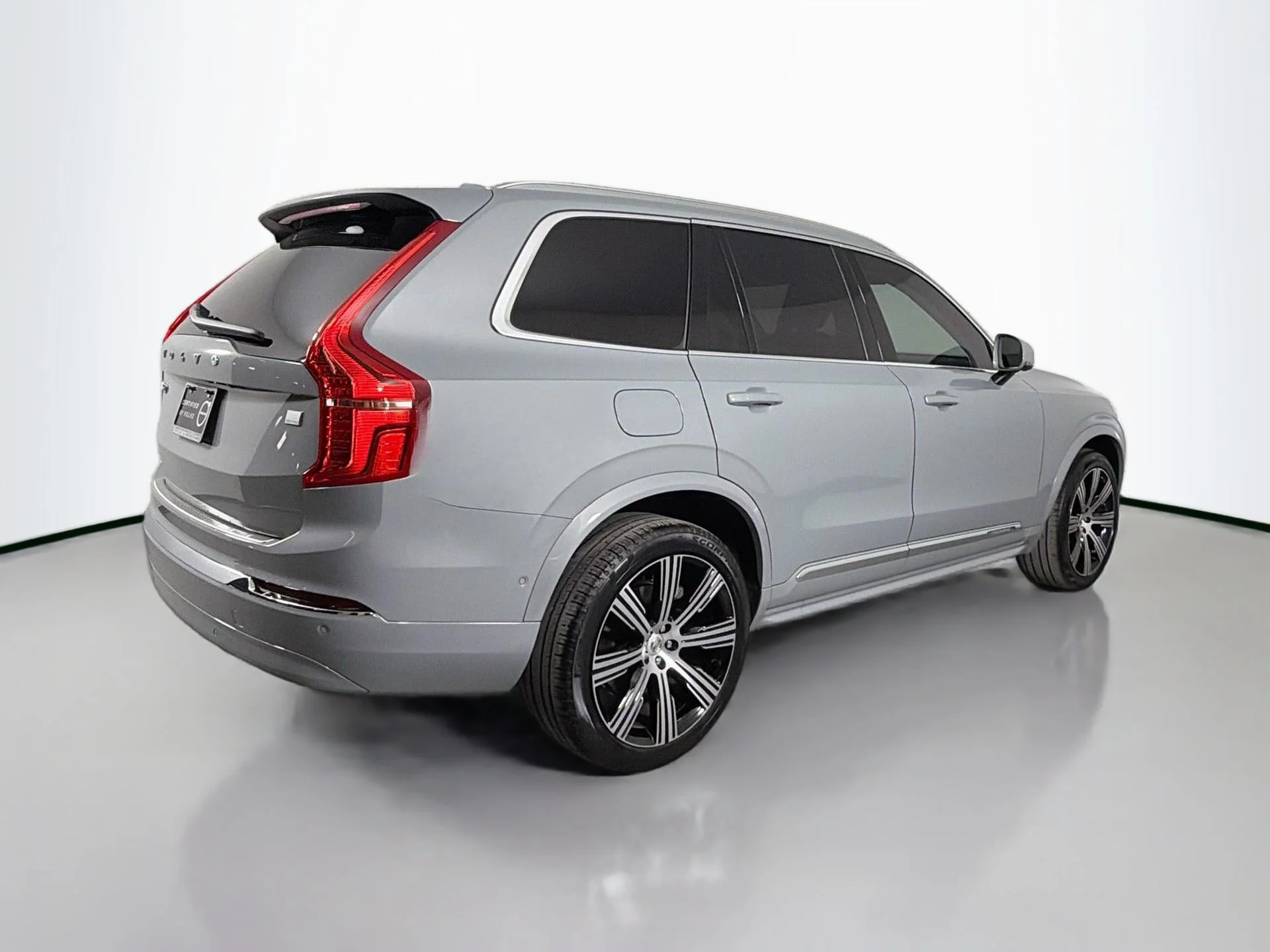 Used 2024 Gray Volvo T8 Plus Bright Theme 7 Passenger image 6