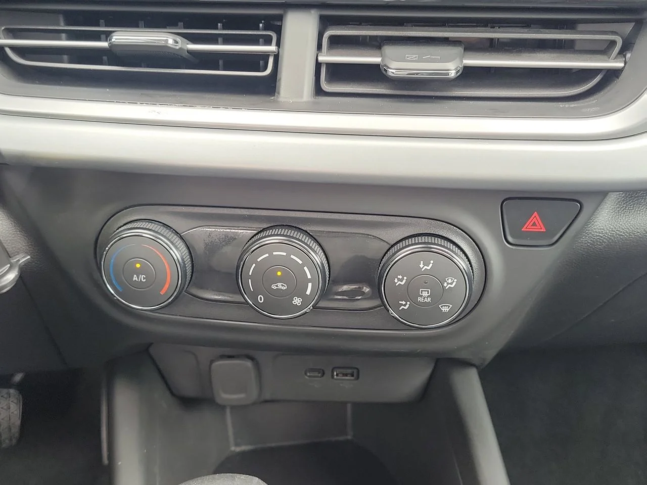 Used 2025 Gray Chevrolet LS image 17