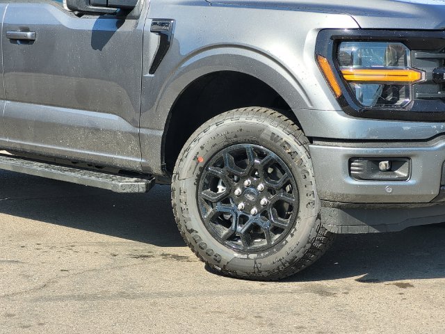 New 2026 Gray Ford XLT image 2