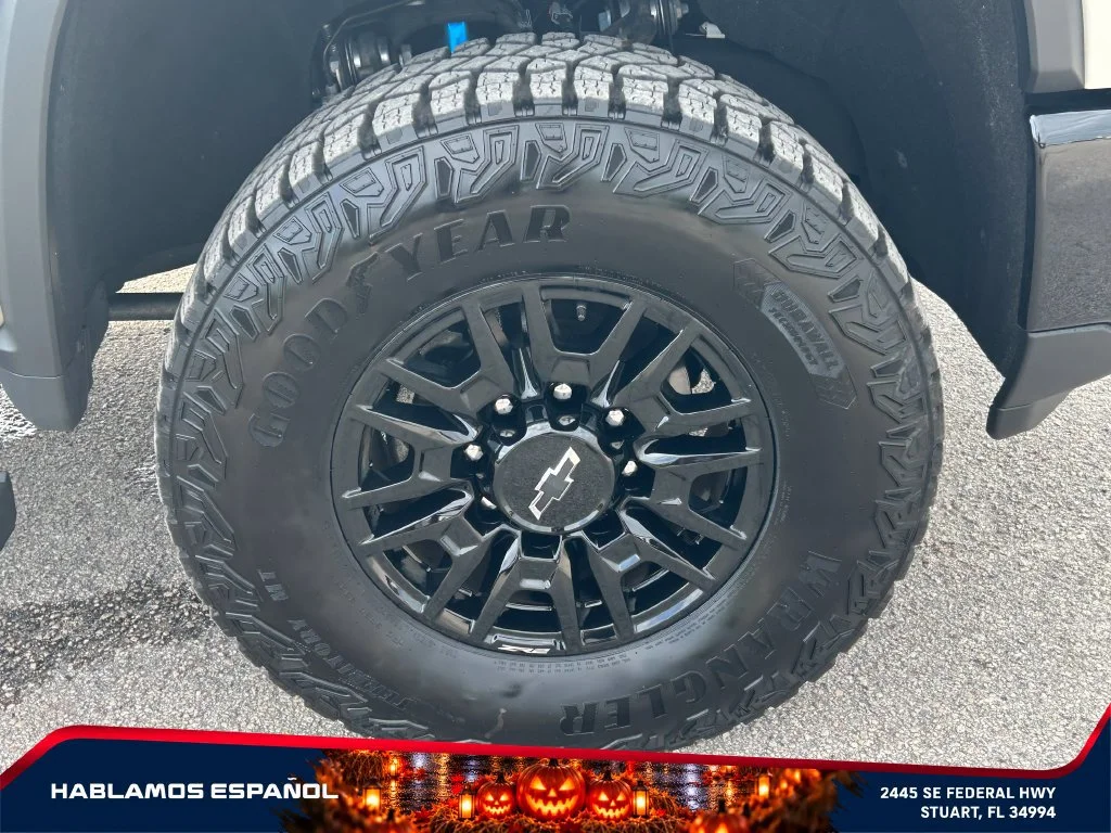 Used 2026 White Sands Chevrolet ZR2 image 21
