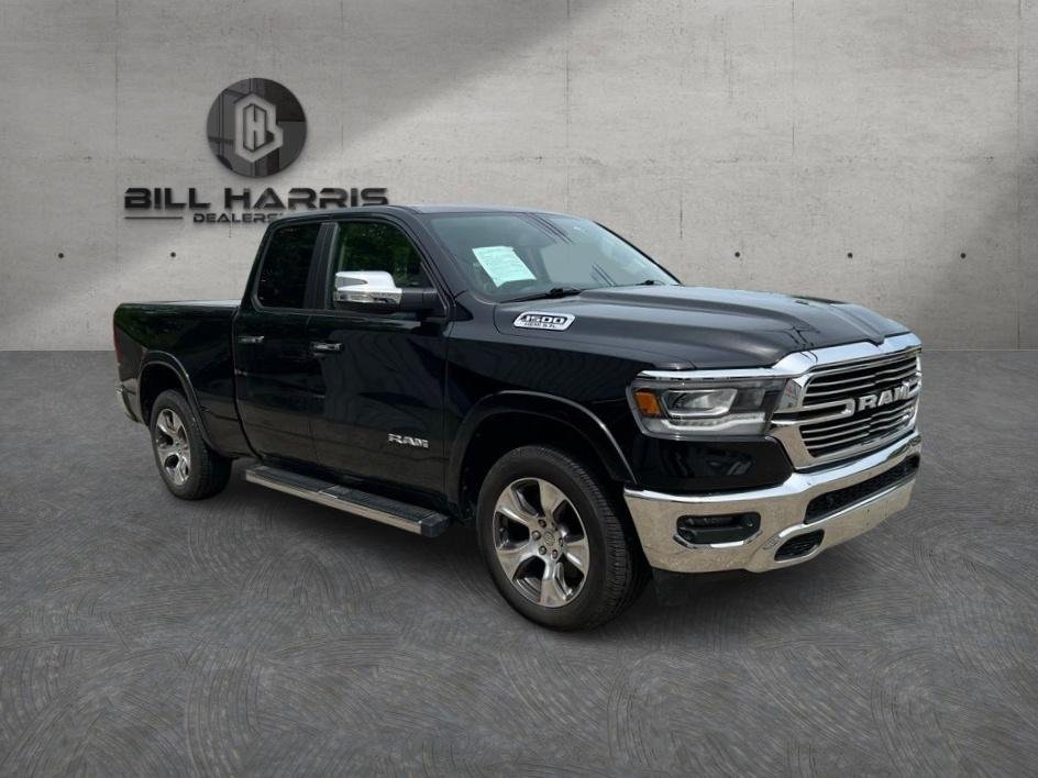 2020 RAM 1500 Laramie 4x4 Quad Cab 6'4's photo