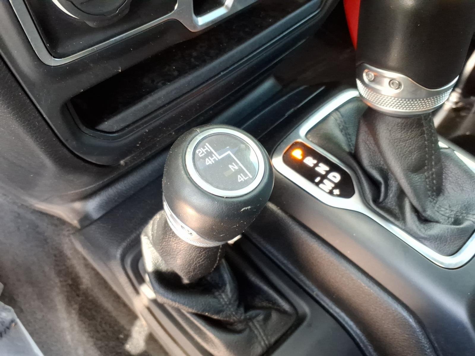 Used 2021 Sting-Grey Jeep Unlimited Altitude image 9