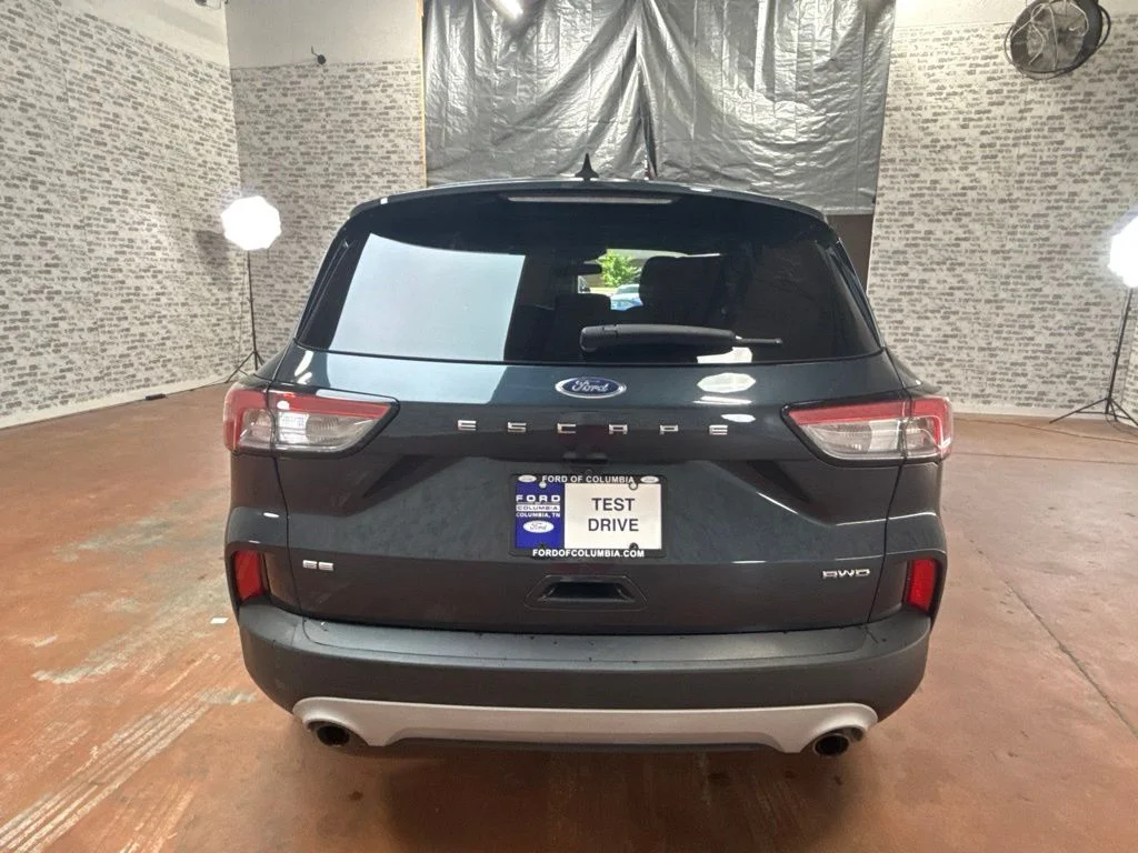 Used 2022 Blue Ford SE image 6