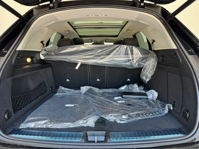 New 2026 Black Mercedes-Benz GLE 350 image 9