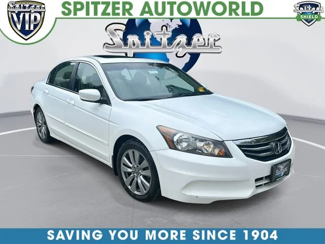 Used 2012  Honda EX-L image 1