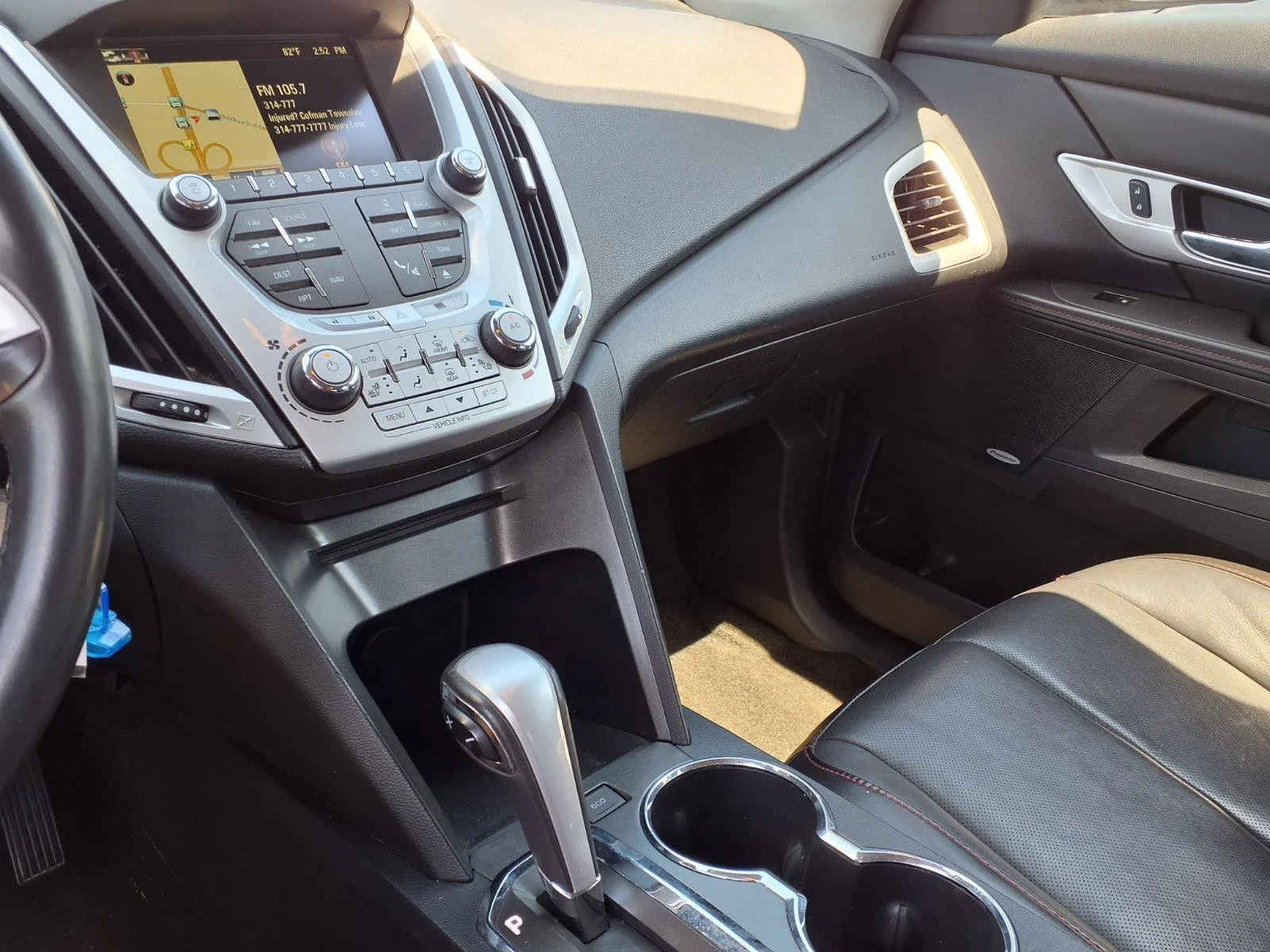 Used 2015 Iridium Metallic GMC SLT image 11