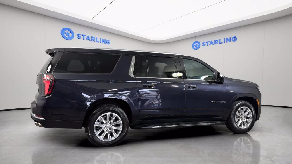 2025 Chevrolet Suburban Premier - Photo 10