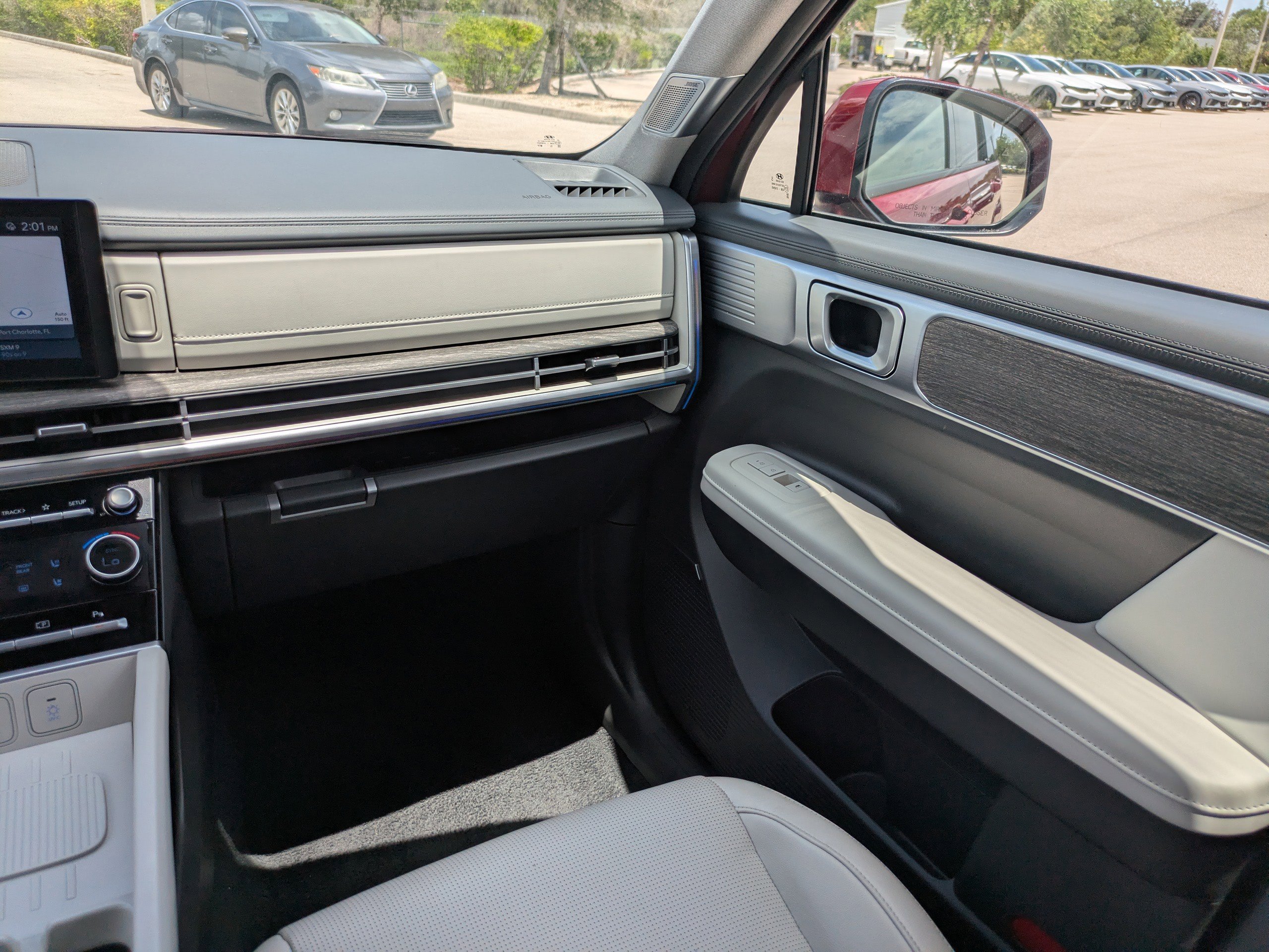 Used 2025 Ultimate Red Hyundai Limited image 19