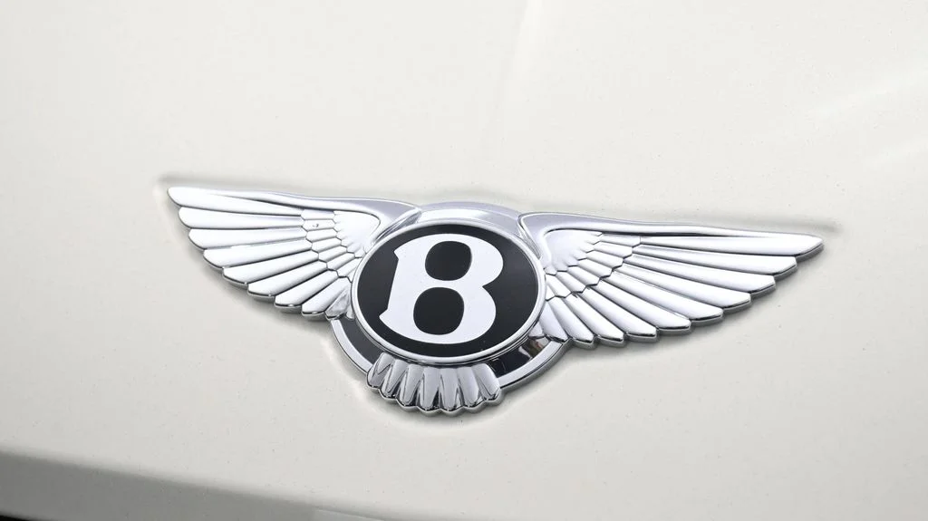 Used 2025 White Bentley Speed image 19