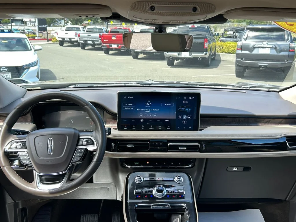 Used 2023 Beige Lincoln Reserve image 34