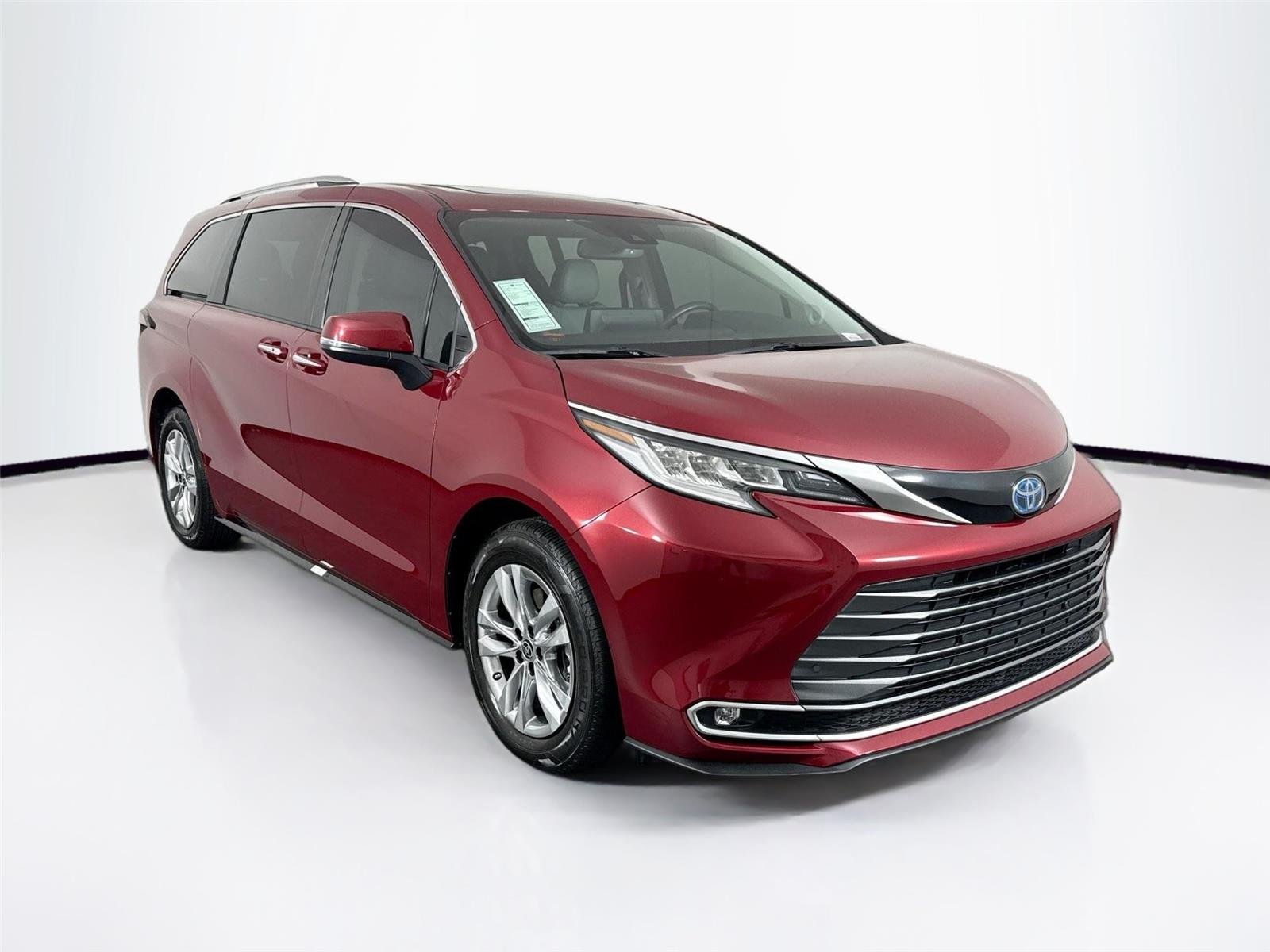 Used 2023 Ruby Flare Pearl Toyota Limited 7-Passenger image 10