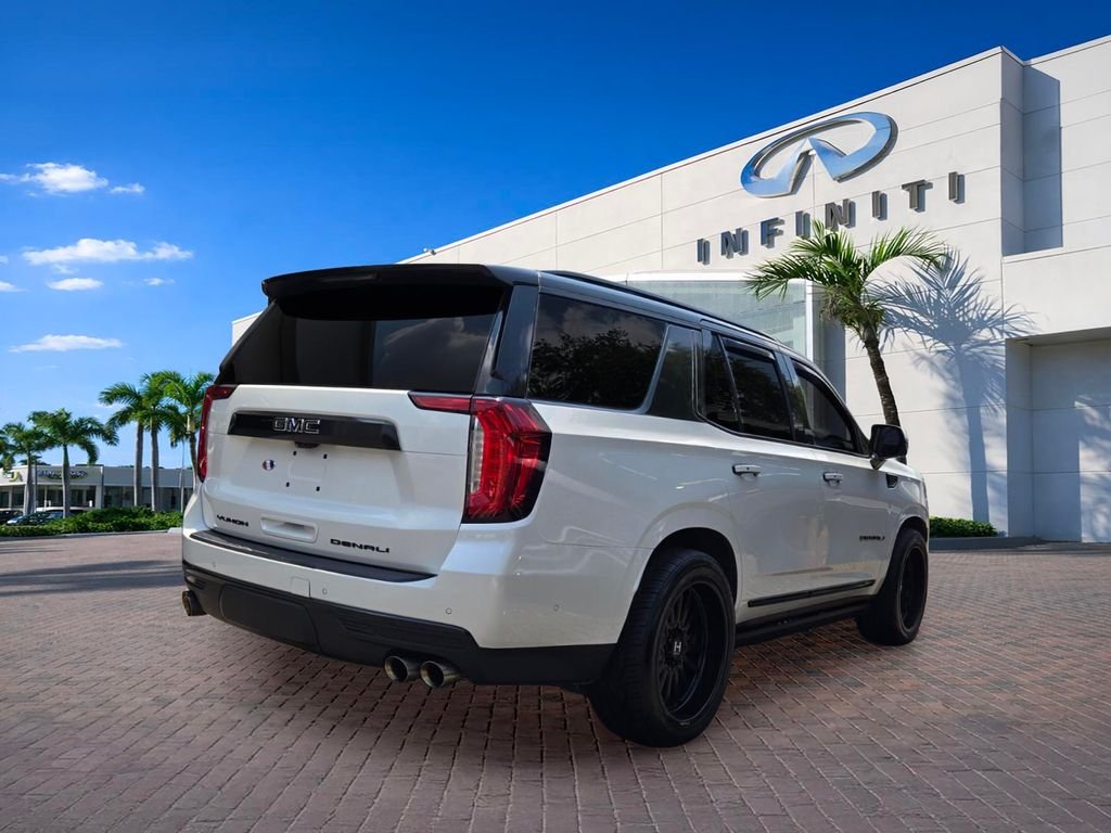 Used 2023 White GMC Denali image 7