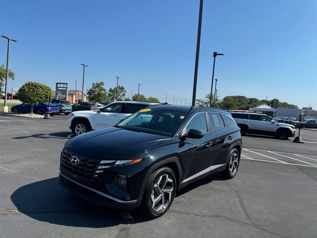 Certified Used 2024 Black Pearl Hyundai SEL image 3