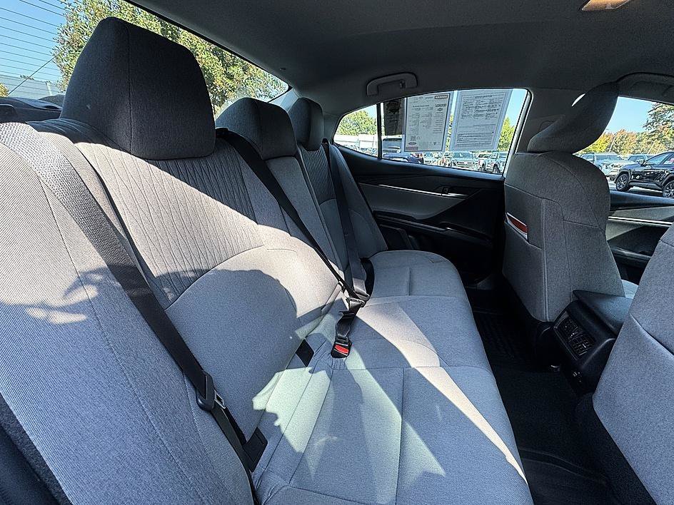 Certified Used 2025 Ice Toyota LE image 23