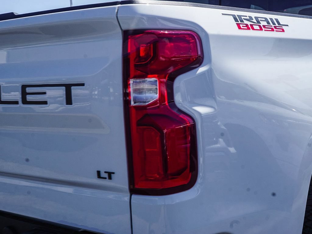 2026 Chevrolet Silverado 1500 LT Trail Boss - Photo 8