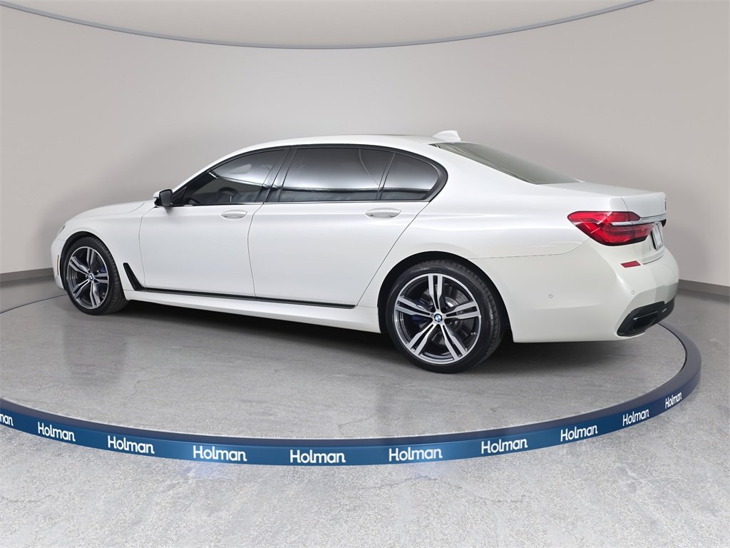 2017 Bmw 750i / B7 photo 3