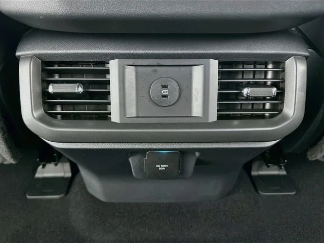 New 2026 Gray Ford Tremor image 12