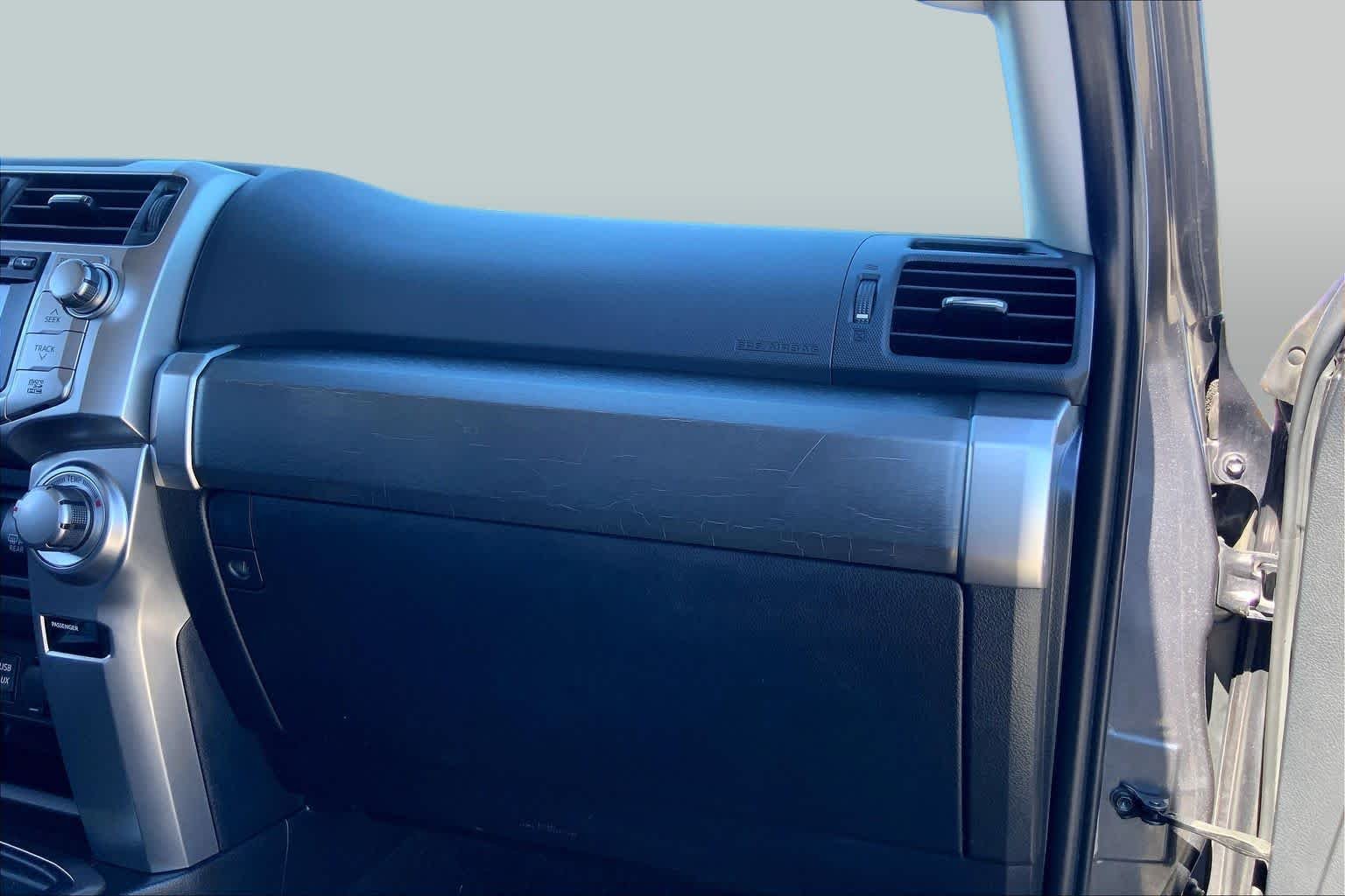 Used 2018 Magnetic Gray Metallic Toyota SR5 Premium image 18