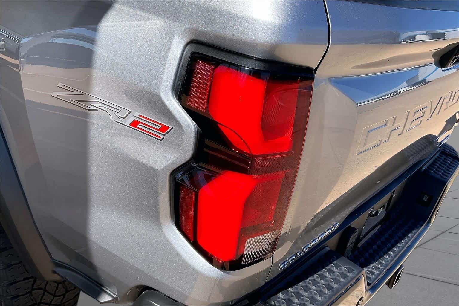 Used 2023 STERLING GRAY METALLIC Chevrolet 4WD ZR2 image 28