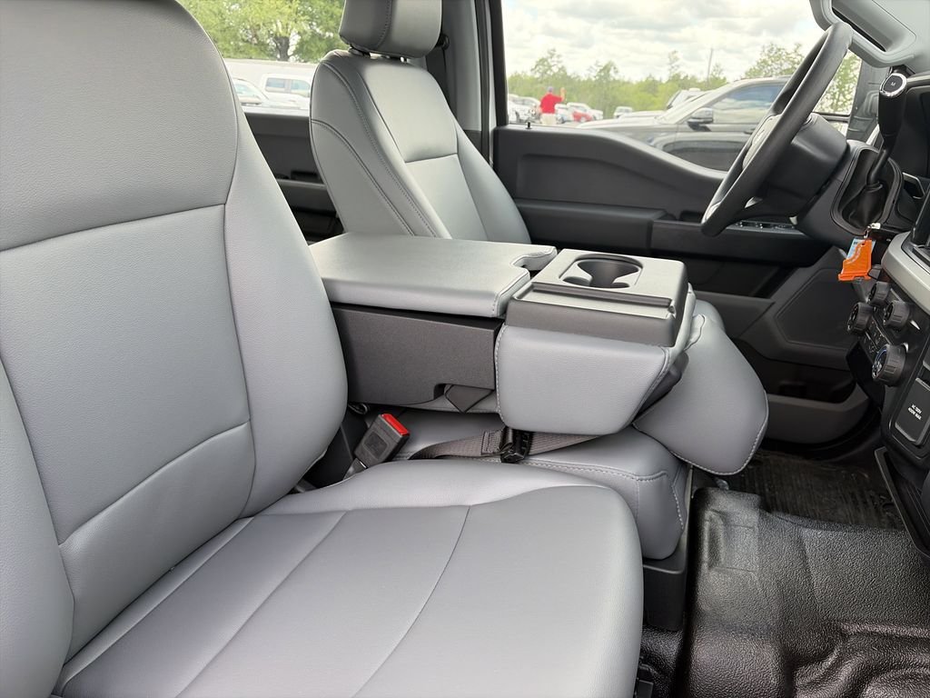 2025 Ford F-250 Super Duty XL - Photo 55