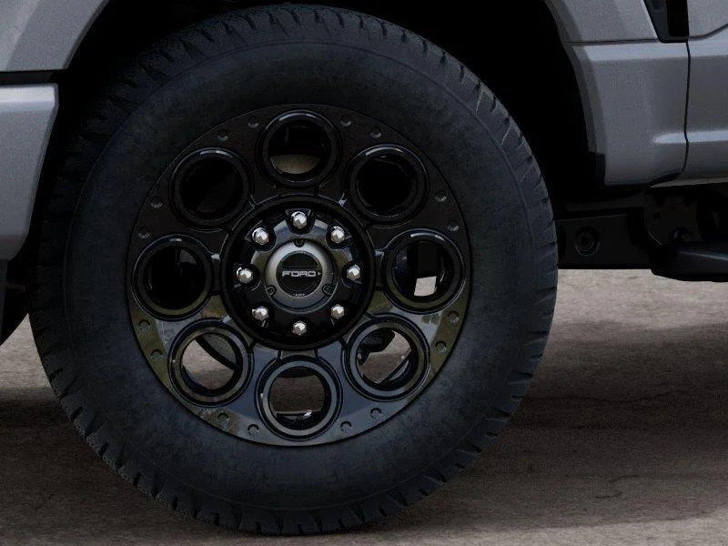 New 2027 Iconic Silver Metallic FORD F-250® Lariat® image 19