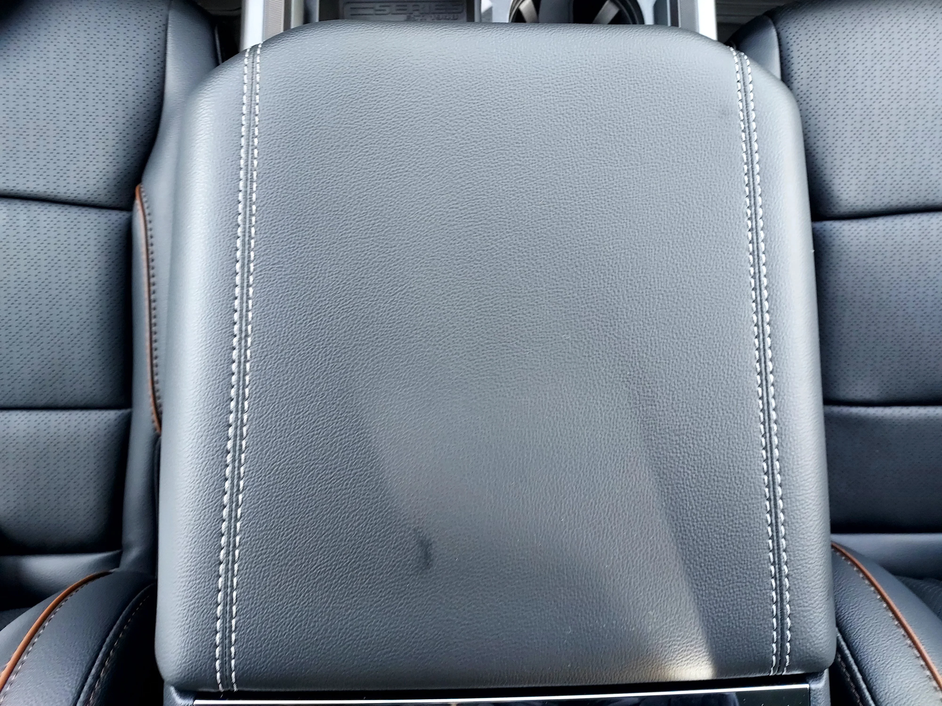 New 2026 Star White Metallic Tri-Coat Ford LARIAT image 19