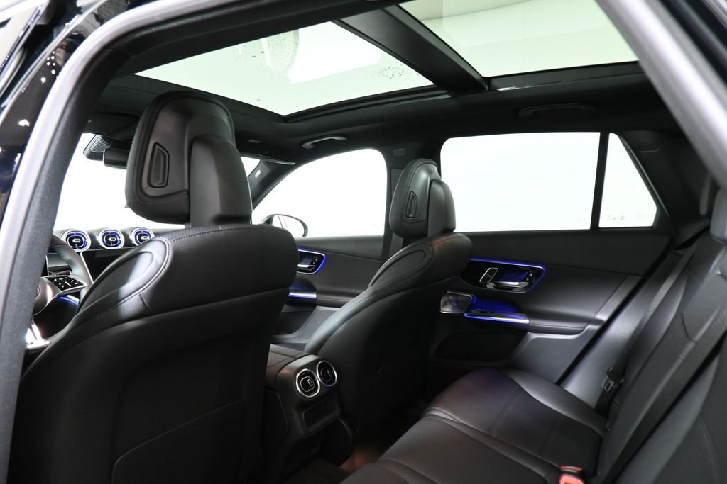 Used 2026 Black Mercedes-Benz GLC 300 image 26
