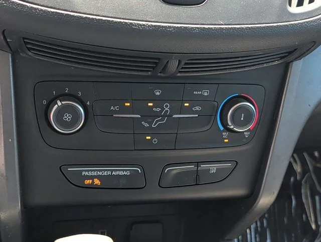 Used 2019 Blue Ford S image 19