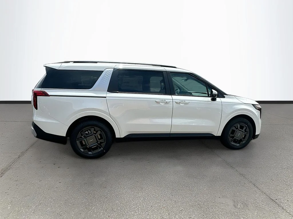 New 2026 Snow White Pearl Kia EX image 8