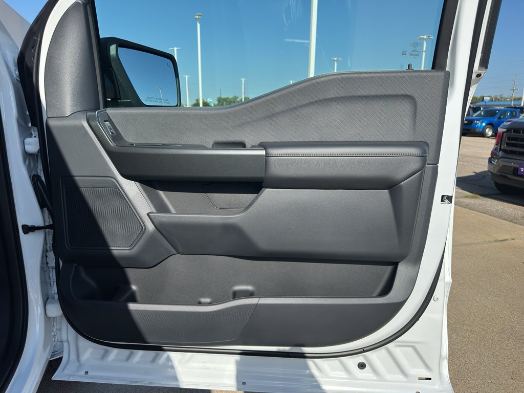 New 2026 Oxford White Ford STX® image 28