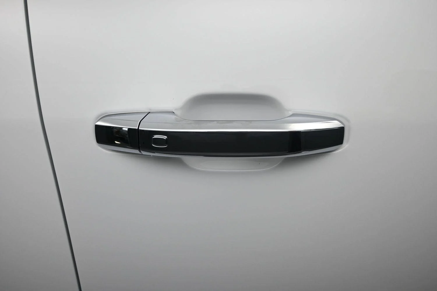 New 2026 Summit White GMC SLT image 8