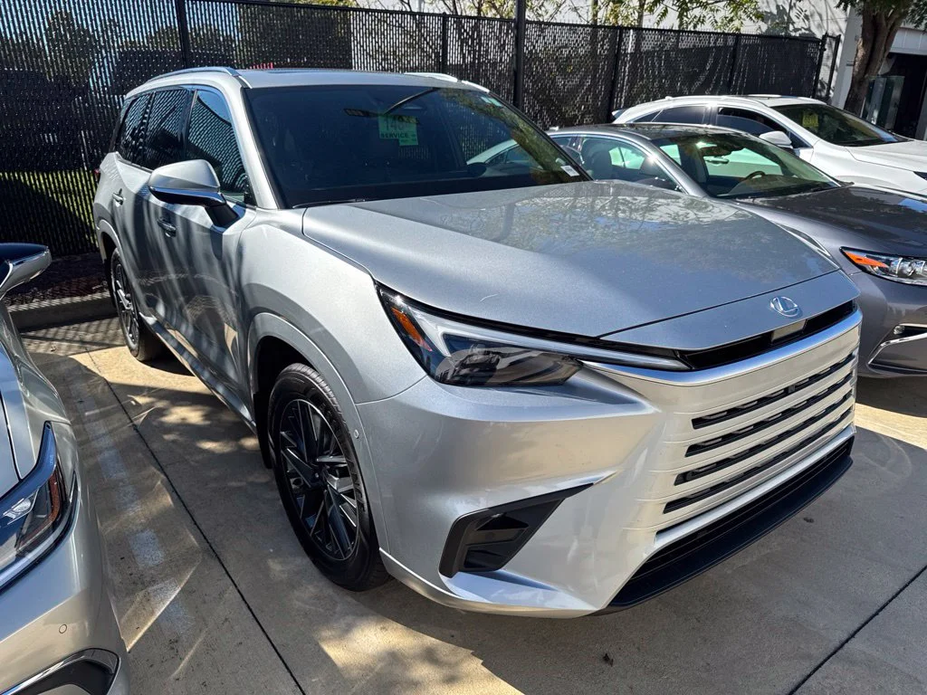 2025 Lexus TX