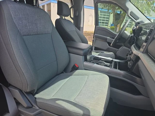 Used 2024 Black Ford XLT image 11