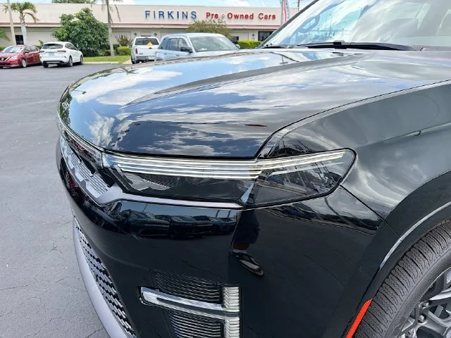 New 2026 High Gloss Black Exterior Paint Jeep Limited Altitude image 26