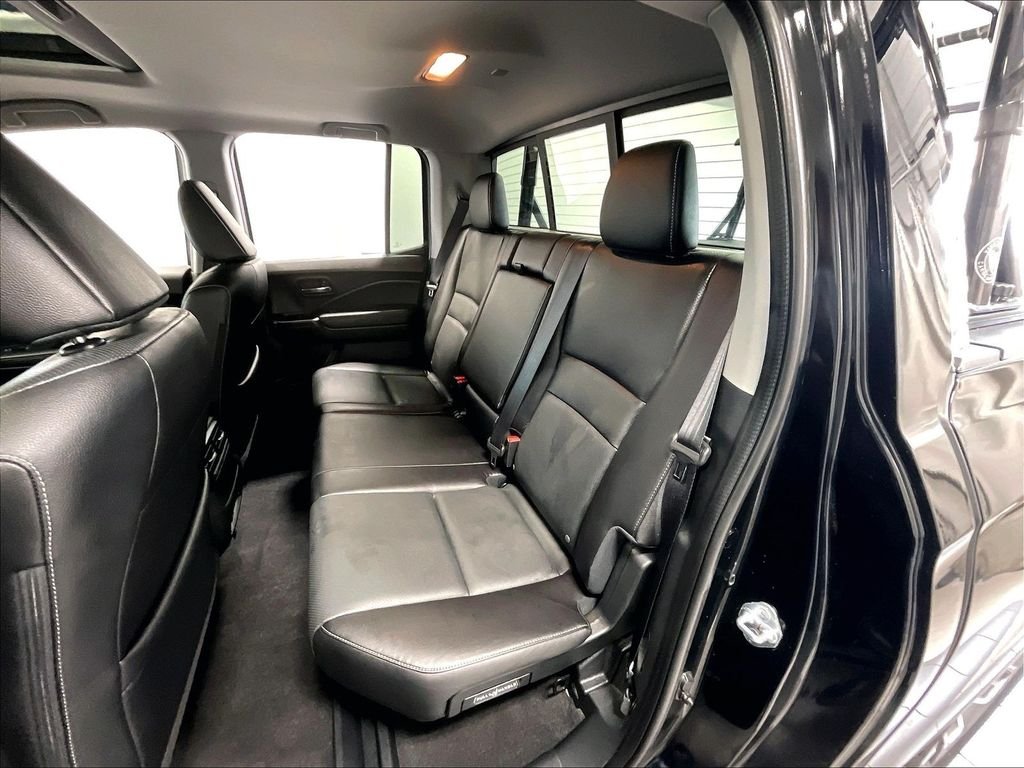 Used 2025 Black Honda RTL image 15
