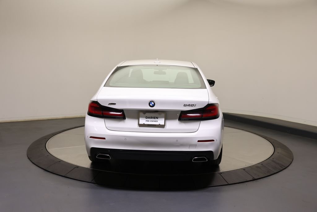 2023 BMW 5 Series 540i - Photo 4