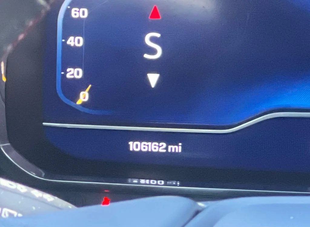 Used 2022 Red Chevrolet RST image 35
